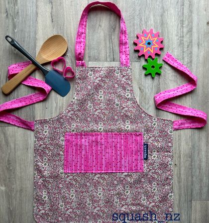 Children’s apron - Floral Delight