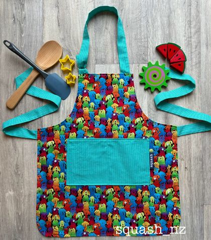 Children’s apron - Doggie Rainbows