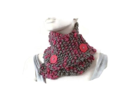 Chunky Cowl / Snood with Buttons
