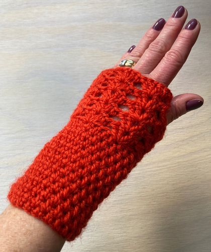 Fabulous Deep Orange Pure Wool Wristwarmers/Fingerless Gloves 