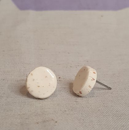 Kaiteriteri Ceramic stud earrings
