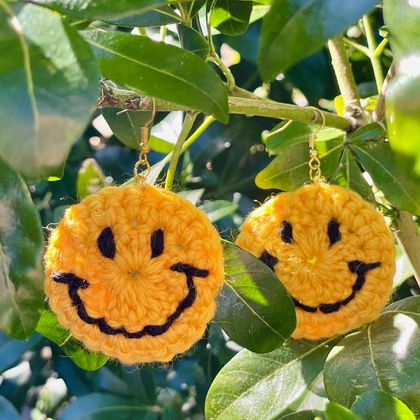 Smile Face crochet earrings