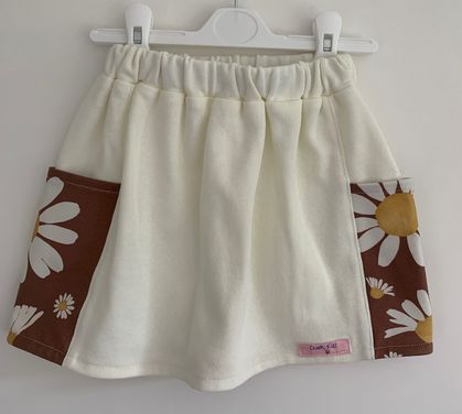 Happy Daisies Skirt - size 4