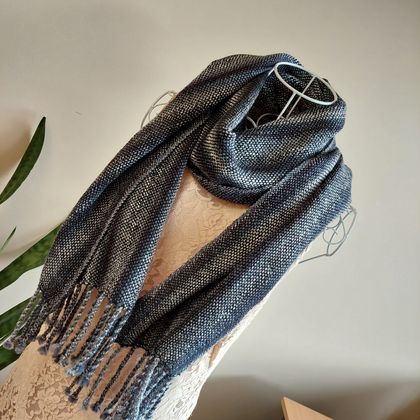 Handwoven scarf 100% wool
