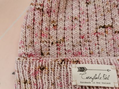Hudson luxury beanie - speckled pink wool hat