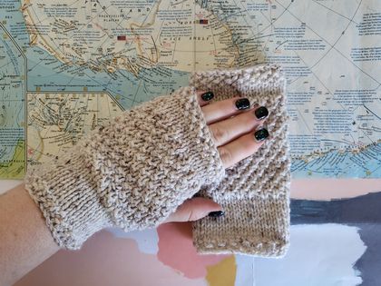 Log Cabin tweed fingerless wool mitts – neutral cream with brown and grey tweed