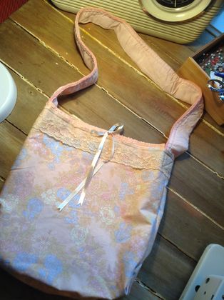 Super cute pink shoulder bag