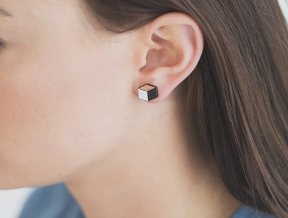 Cube earrings - NZ Rimu