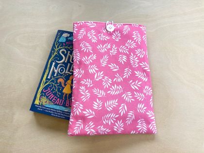 Protective Book Sleeve - Medium Pink Leaves