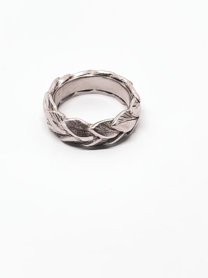 REVEALED – DOUBLE LEAF BAND IN STERLING SILVER