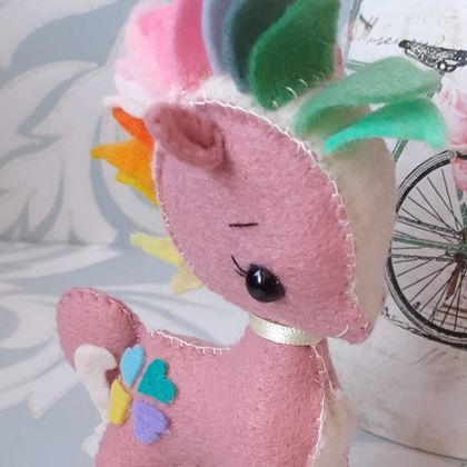 Felt Pony's Palm size