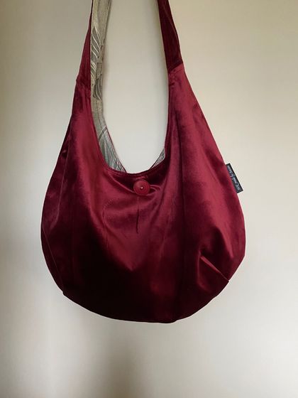Velvet sling bag