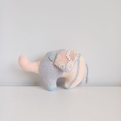 Wool Blanket Elephant